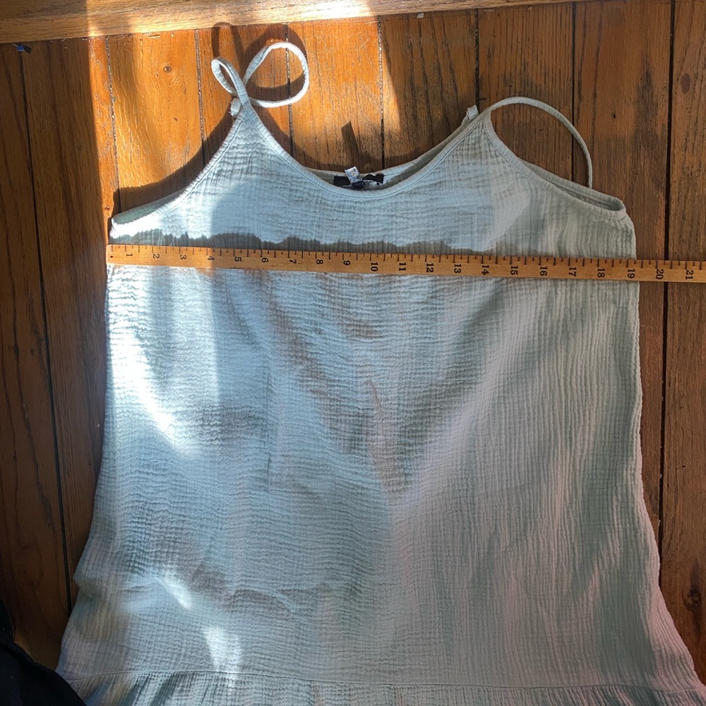 DREW Light Sage Tiered Cotton Gauze Hi Low Maxi Dress 19" Pit to Pit Coastal - Picture 5 of 5